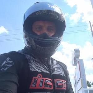 Meet your Posher, Joel